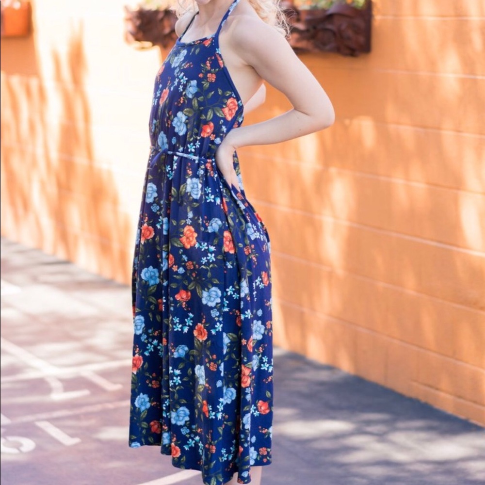 The undress swim cover and daily dress